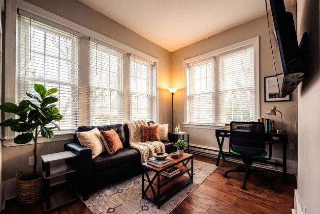property at 710 N Franklin St