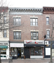 209 Prospect Park W in Brooklyn, NY - Building Photo - Building Photo