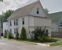 68-86 Elm St in Moncton, NB - Building Photo