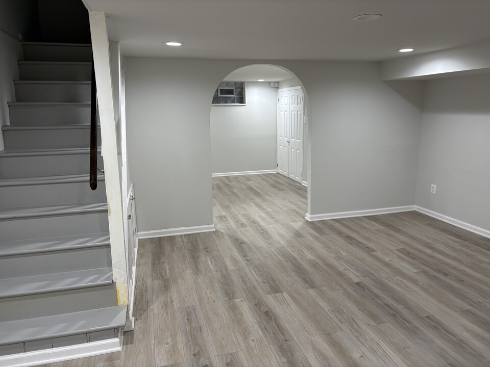 2248 Ellen Ave in Parkville, MD - Building Photo