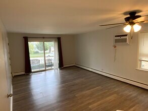 4652 Custer Ave in Brookfield, IL - Building Photo - Building Photo