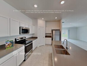 1139 Peach Crk Dr in Osteen, FL - Building Photo - Building Photo