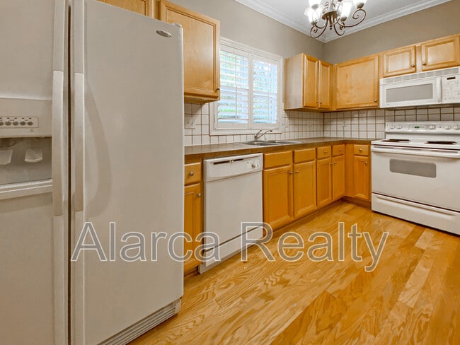 3933 Arbor Ln in Charlotte, NC - Building Photo - Building Photo
