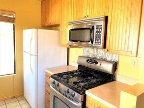 8439 Westmore Rd in San Diego, CA - Building Photo - Building Photo