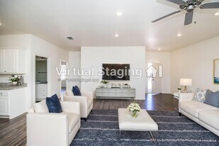 6925 20th St in Lubbock, TX - Building Photo