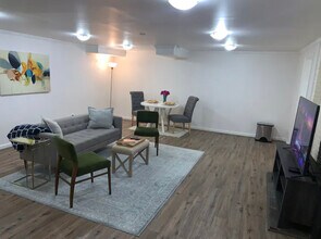 9314 Cedar Ln, Unit 1Bed Furnished basement in Bethesda, MD - Building Photo - Building Photo