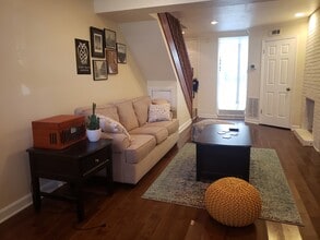 2306 Cambridge St in Baltimore, MD - Building Photo - Building Photo