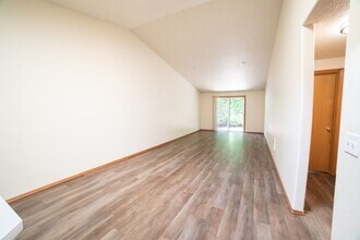 4211-4223 SE Jackson St in Milwaukie, OR - Building Photo - Building Photo