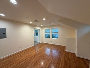 1630-1632 Lyndon St in South Pasadena, CA - Building Photo - Building Photo