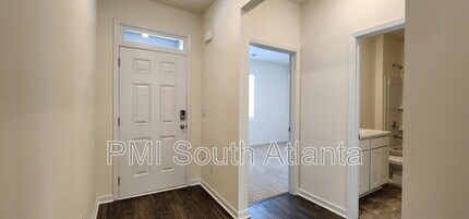 8603 Secretariat Dr in Lithonia, GA - Building Photo - Building Photo