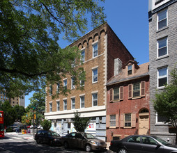 Pineview Apartments in Philadelphia, PA - Building Photo - Building Photo