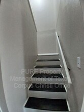 5001 Middlecoff Cir in Corpus Christi, TX - Building Photo - Building Photo