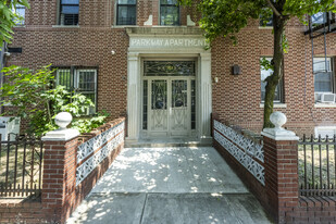 1313 65th Street in New York, NY - Foto de edificio - Building Photo