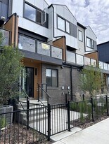8508-8519 19 Ave SE in Calgary, AB - Building Photo