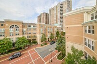 12001 Market St photo'