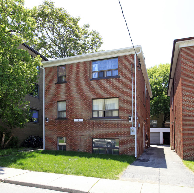 5 Bater Ave in Toronto, ON - Building Photo - Primary Photo