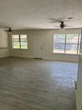 12646 Westella Dr in Houston, TX - Building Photo - Building Photo