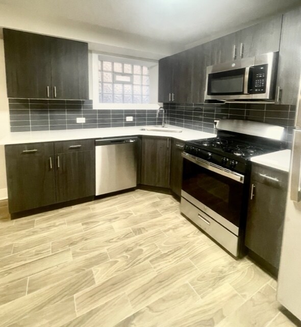 4450 N Winchester Ave in Chicago, IL - Building Photo - Building Photo