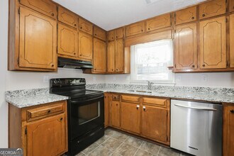 369 Hillridge Dr in Lawrenceville, GA - Building Photo - Building Photo