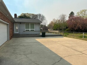 21 Seabury Dr in Greenville, SC - Foto de edificio - Building Photo
