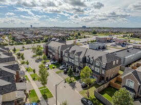 26 Quillberry in Brampton, ON - Building Photo