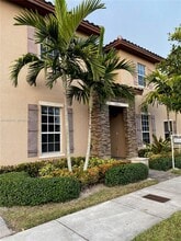 17001 SW 90th Terrace in Miami, FL - Building Photo - Building Photo