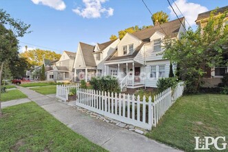 2029 Berdan Ave in Toledo, OH - Building Photo - Building Photo