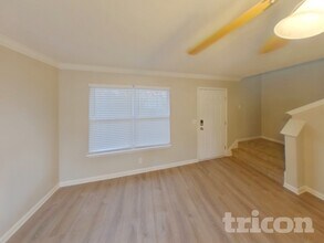 1938 Falsetto Ln in Murfreesboro, TN - Foto de edificio - Building Photo