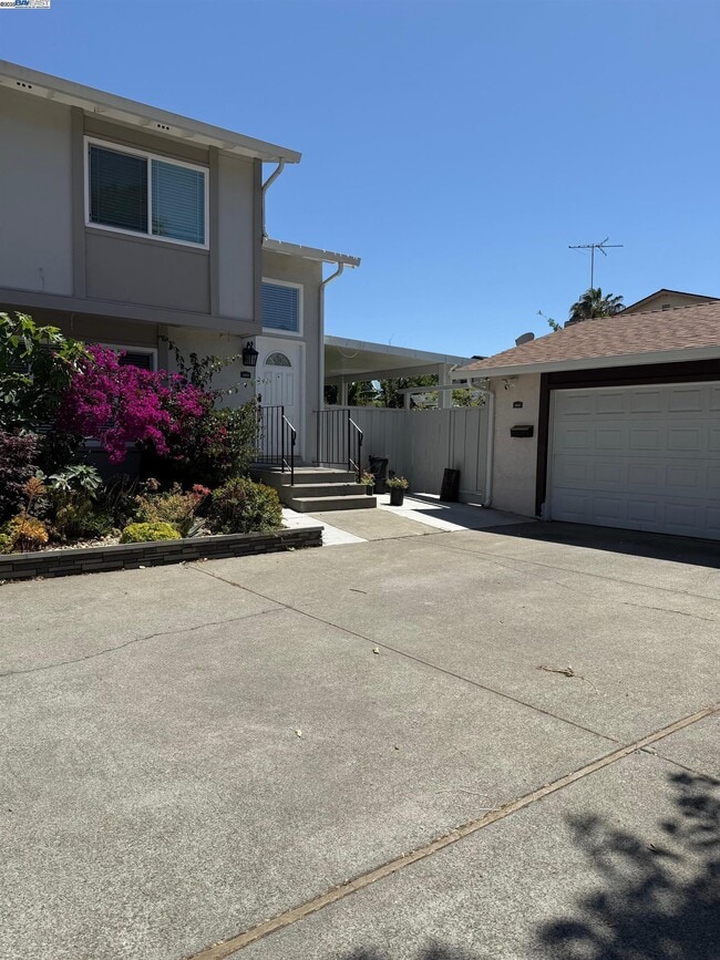 2652 Autumnvale Dr in San Jose, CA - Building Photo - Building Photo
