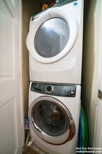 133 St Alphonsus St in Boston, MA - Building Photo - Building Photo