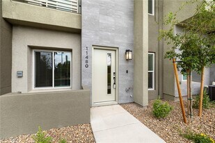11480 Roaring Peak Dr in Las Vegas, NV - Building Photo