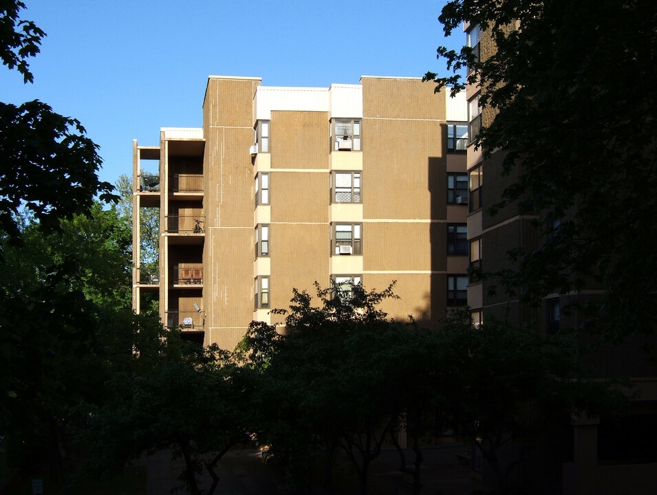 Wetmore Towers in Morristown, NJ - Foto de edificio