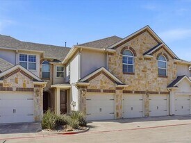 2607 Eagle Dr in Grapevine, TX - Building Photo