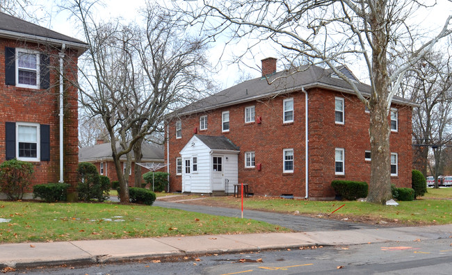 McKee Street Apartments in Manchester, CT - Building Photo - Building Photo