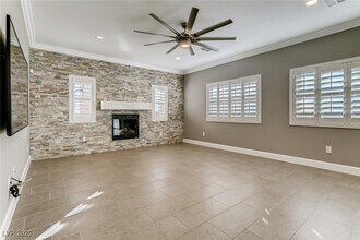 11227 Applevale Ct in Las Vegas, NV - Building Photo - Building Photo