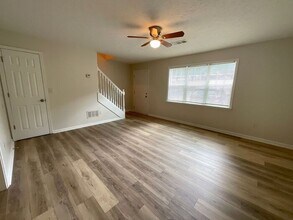 2657 Parkside Way SW in Snellville, GA - Foto de edificio - Building Photo