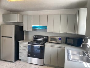 4782 NW Flagler Ter, Unit Ground floor in Miami, FL - Building Photo - Building Photo