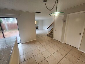 703 Springdale Cir in Palm Springs, FL - Building Photo - Building Photo