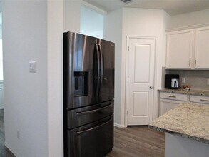9323 Darby Knoll Wy in Houston, TX - Building Photo - Building Photo