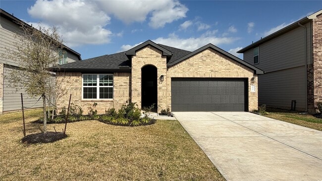 property at 3927 Wickley Prk Wy