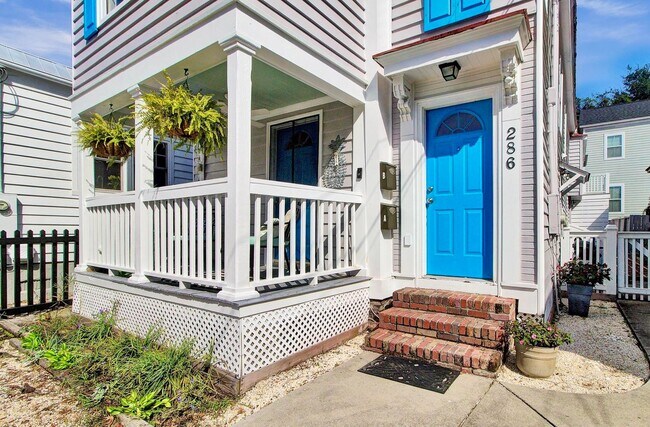 286 Ashley Ave, Unit 286B Ashley Ave in Charleston, SC - Building Photo - Building Photo