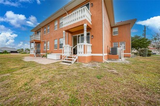 817 Vía Tripoli in Punta Gorda, FL - Building Photo - Building Photo