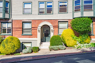 El Mondo Apartments in Seattle, WA - Foto de edificio - Building Photo