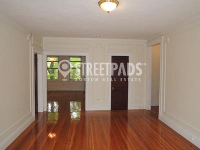 94 Maple St in Malden, MA - Building Photo - Building Photo