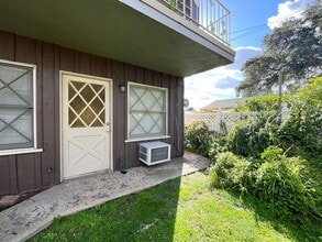 118 W 3rd St in San Dimas, CA - Building Photo - Building Photo