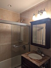421 E 78th St in New York, NY - Building Photo - Building Photo