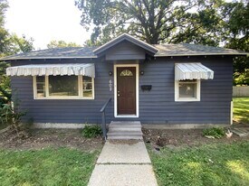 602 W English St in Danville, IL - Building Photo