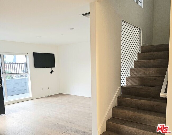 1617 Broadway in Santa Monica, CA - Building Photo - Building Photo