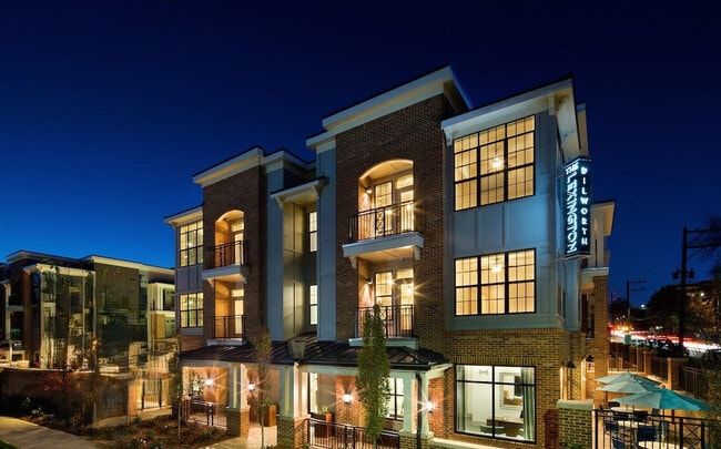 The Lexington Dilworth in Charlotte, NC - Building Photo - Building Photo