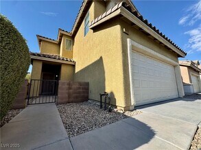 6422 Pronghorn Ridge Ave in Las Vegas, NV - Building Photo - Building Photo